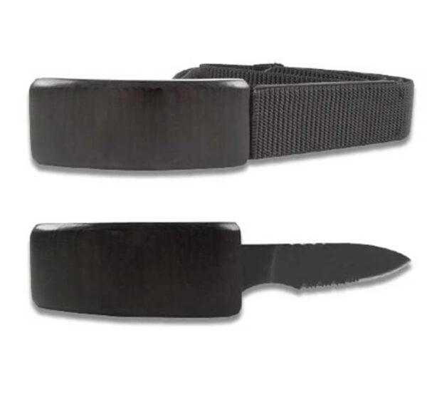 Black Belt Concealed Knife, Self Defense